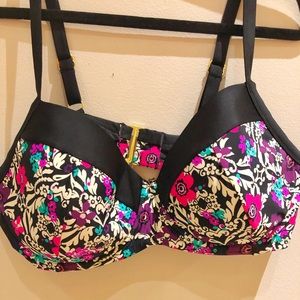 Jessica Simpson 1x floral underwire bikini top